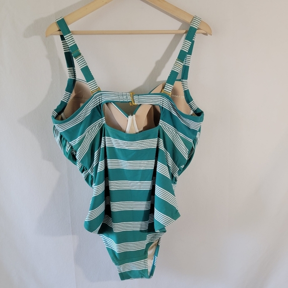 Terra Sky Green White Stripes Pleated One Piece Swimsuit 1X Underwire Resort - Picture 4 of 12